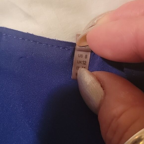 Elie Tahari Elegant Blue Sleeveless Dress Sz 8 - Picture 9 of 9